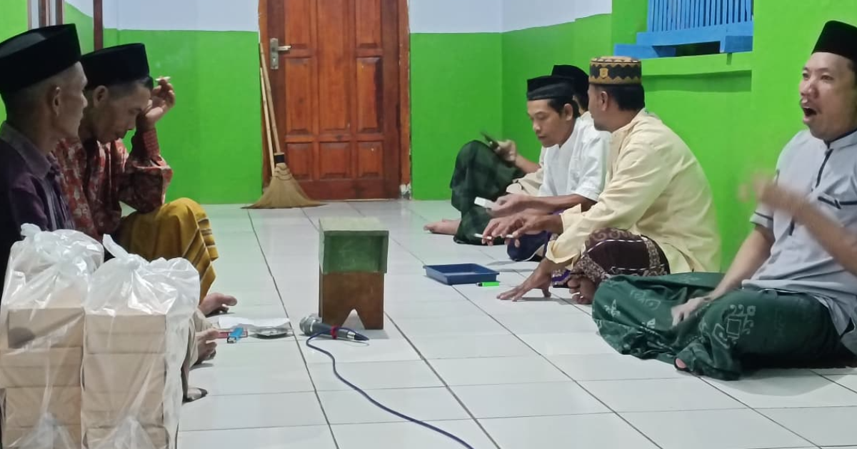 Rutinan Pembacaan Yasin dan Tahlil Bersama Bapak-bapak RT 02