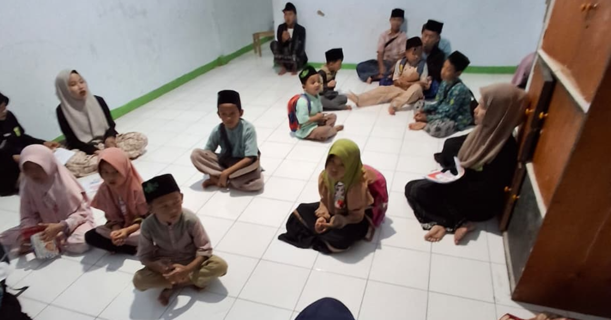 Melaksanakan Kegiatan Perlombaan Keagamaan